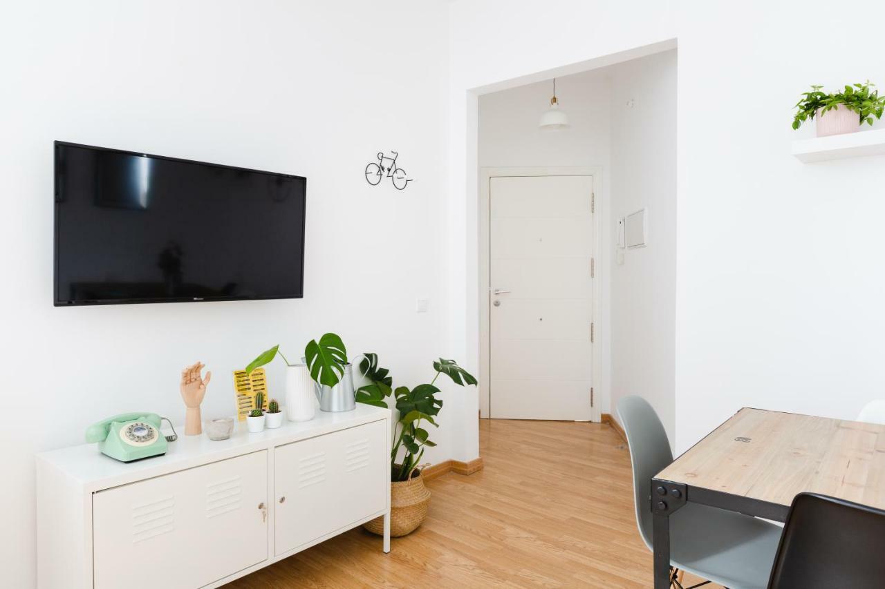 Hola Malaga Centro Historico Apartment ภายนอก รูปภาพ